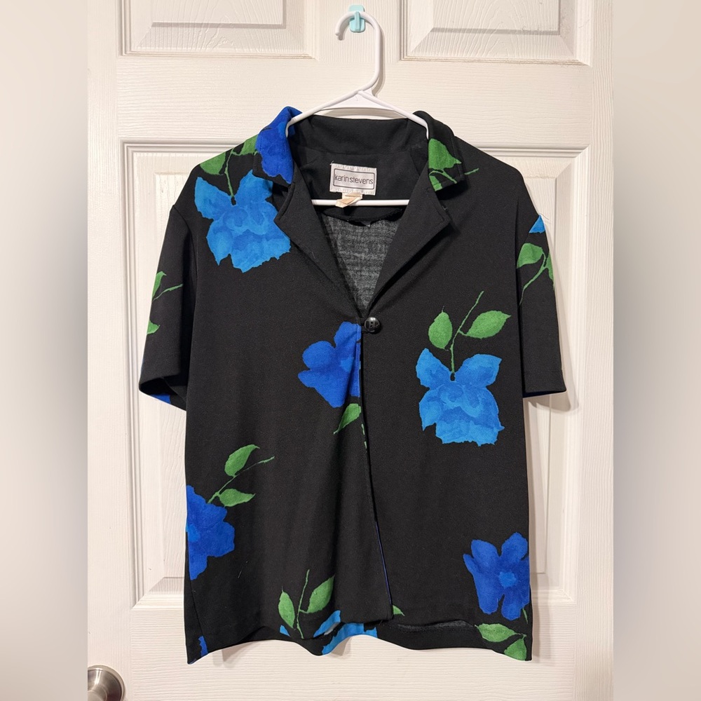 Karin Stevens Elegant Black Top